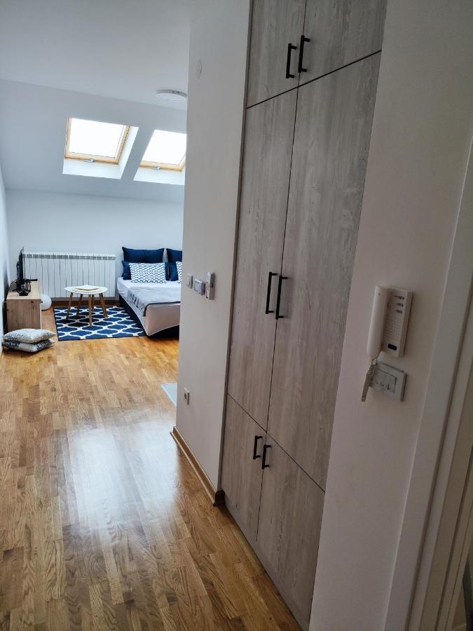 Appartement Zvezdara Blue Star à Belgrade Extérieur photo
